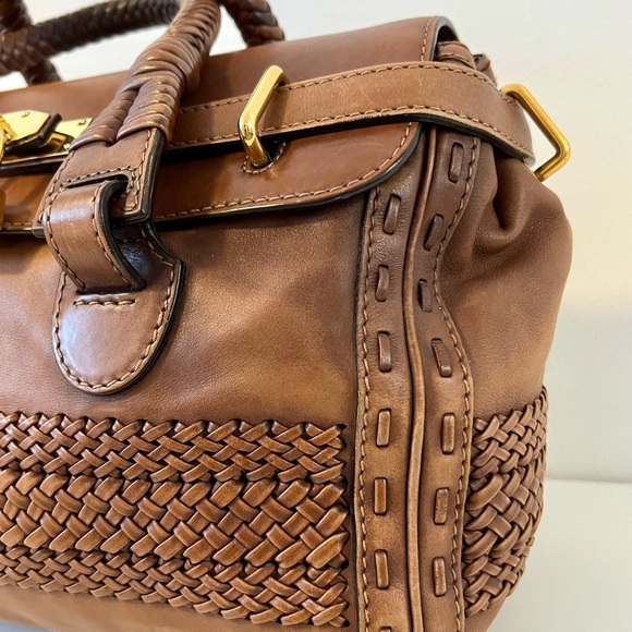 Gucci Leather Bag 2011 Collection - Picture 8 of 14